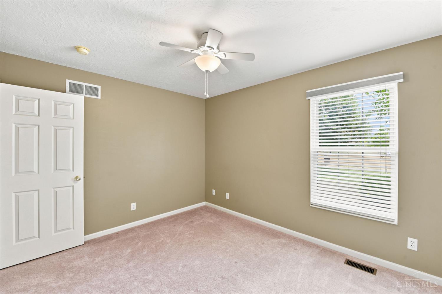 5290 Parkside Court