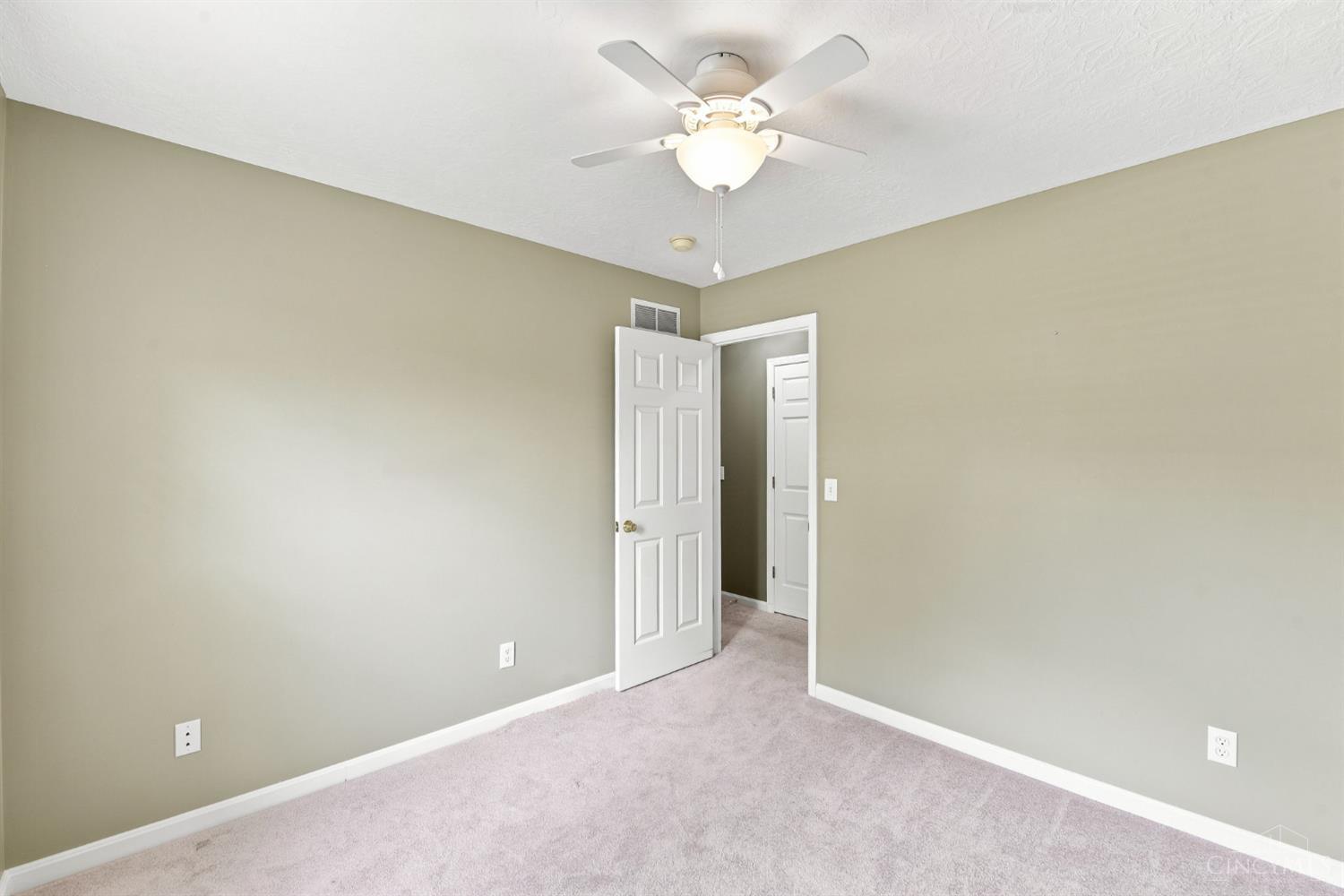 5290 Parkside Court