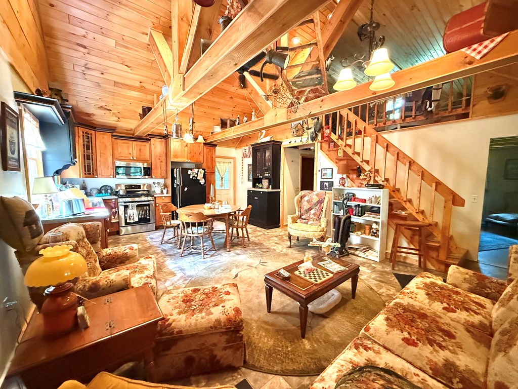 36 Matson Trail