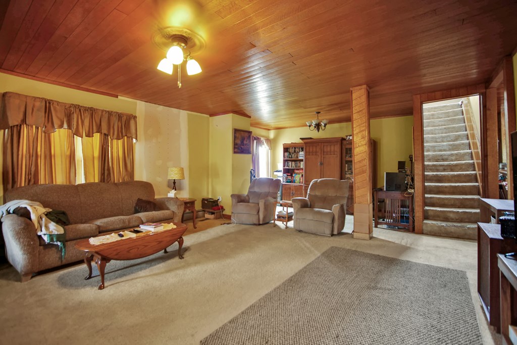 1177 Bloss Mountain Road