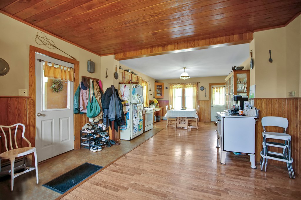 1177 Bloss Mountain Road