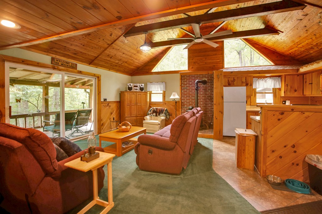 300 Laurel Crest Road