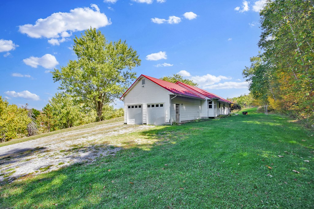589 New Road