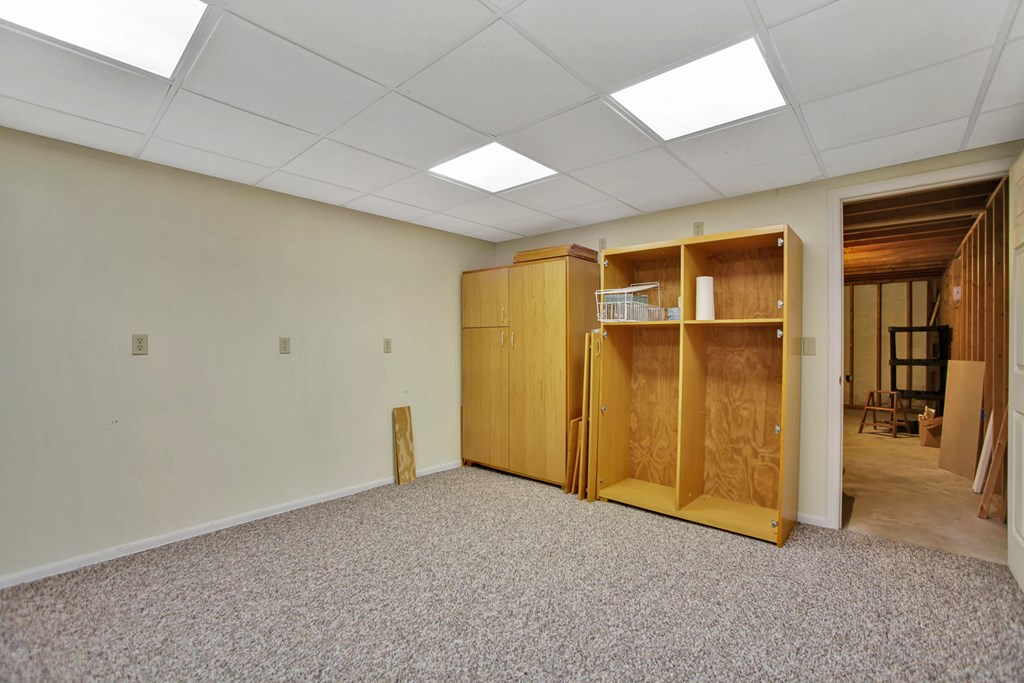 589 New Road