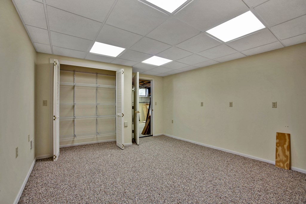 589 New Road
