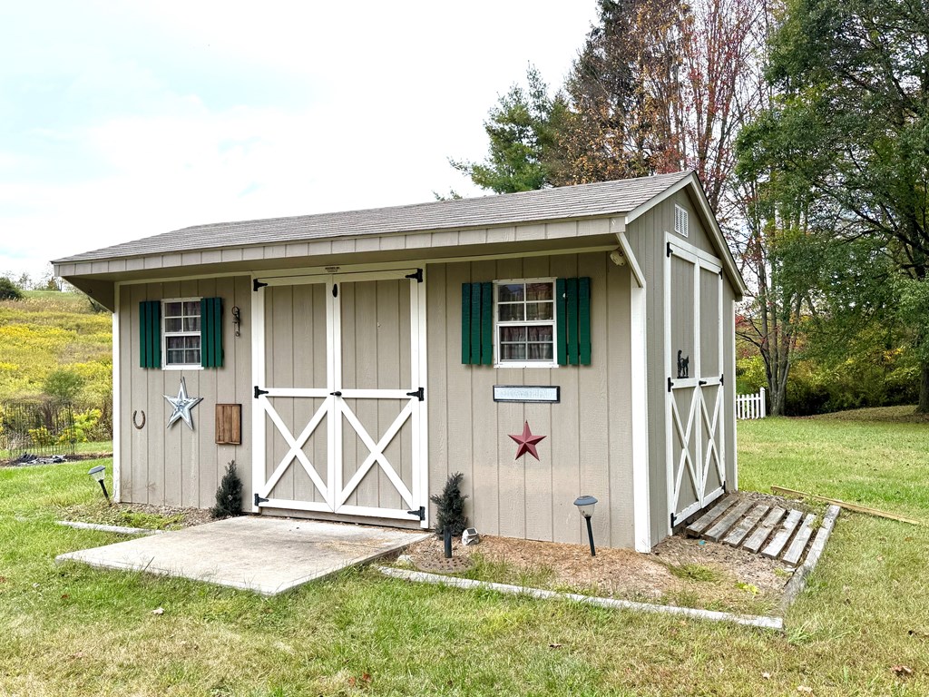 1001 E. Lawrence Road