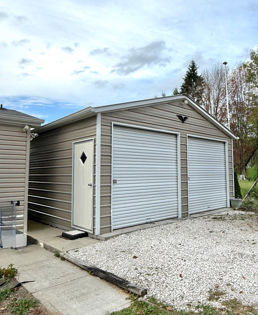 1001 E. Lawrence Road