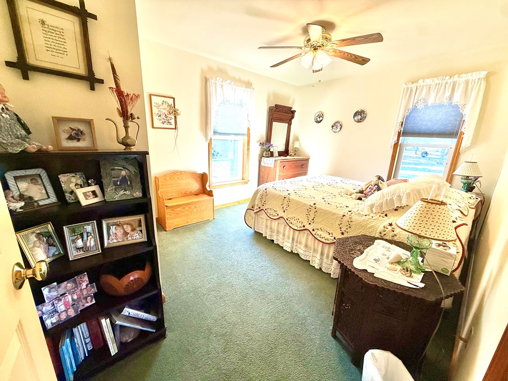 1525 Dutch Hill Road