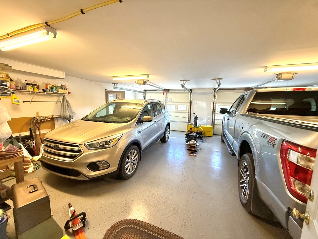 1525 Dutch Hill Road