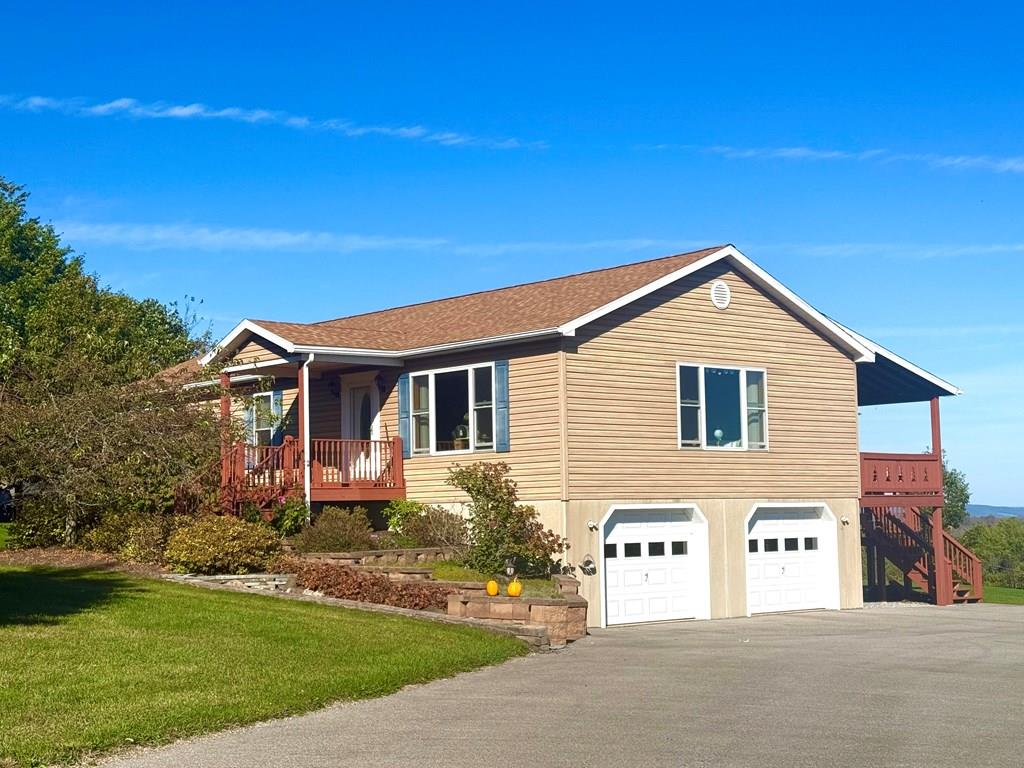 1525 Dutch Hill Road