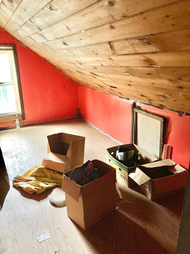 497 Bear Creek Road, Tioga