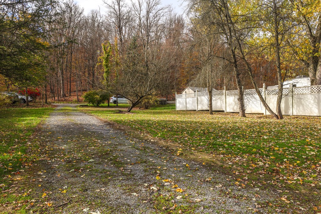 72 East Avenue, Wellsboro