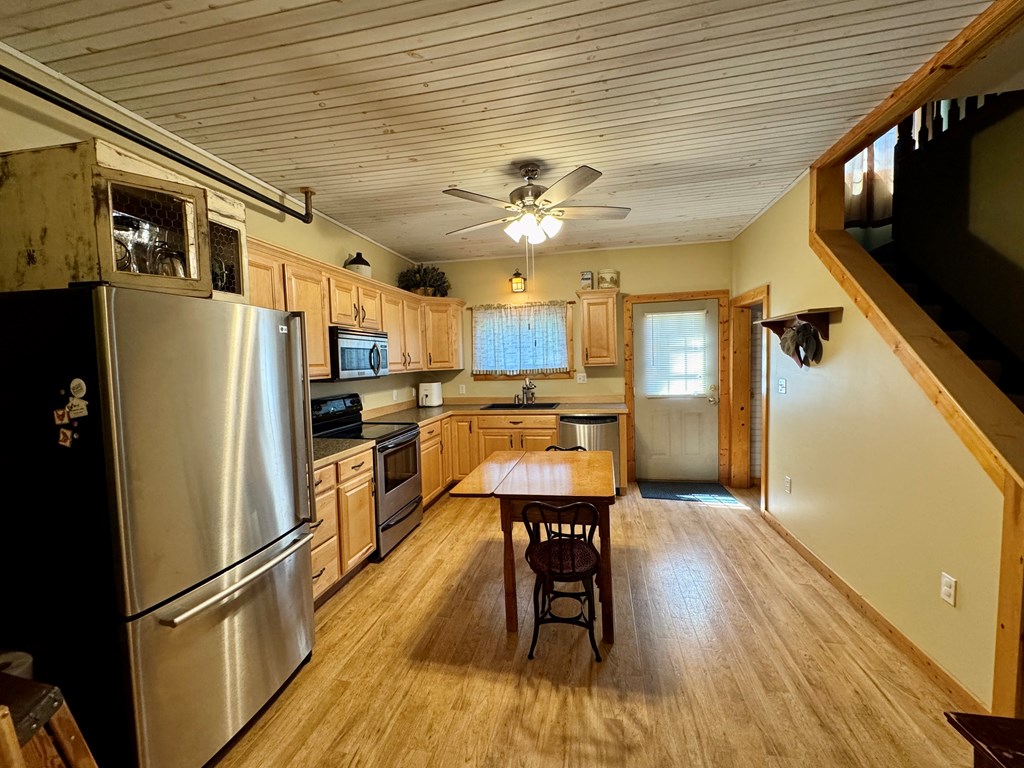 72 East Avenue, Wellsboro