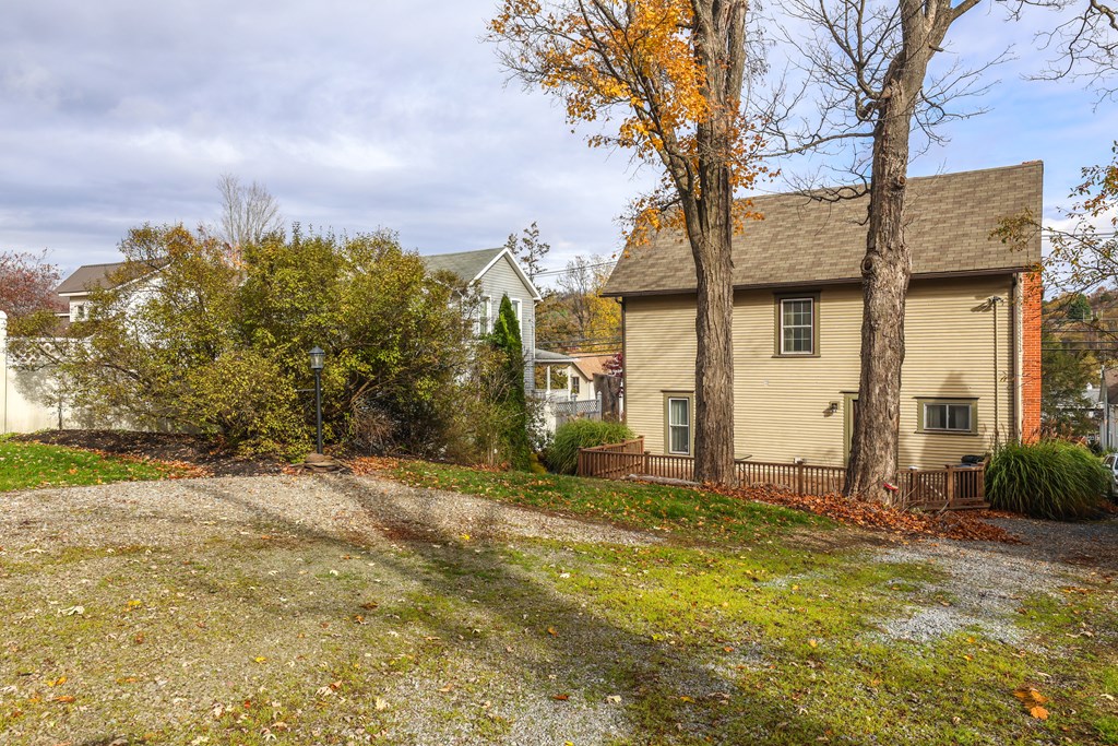 72 East Avenue, Wellsboro