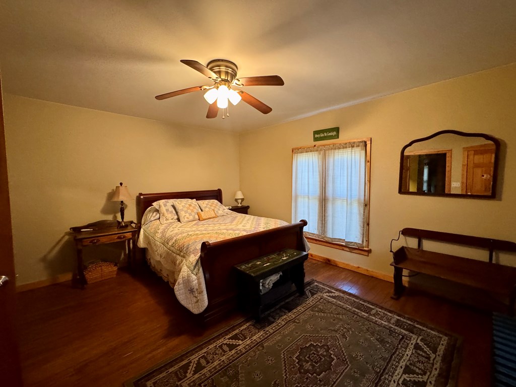 72 East Avenue, Wellsboro