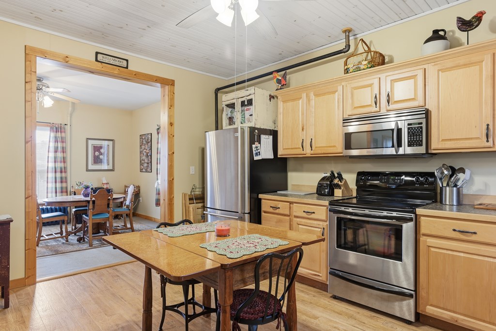 72 East Avenue, Wellsboro