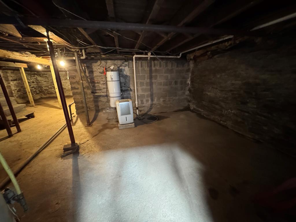 72 East Avenue, Wellsboro