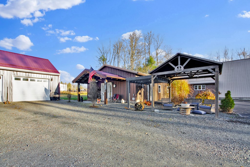 1597 Beutertown Road