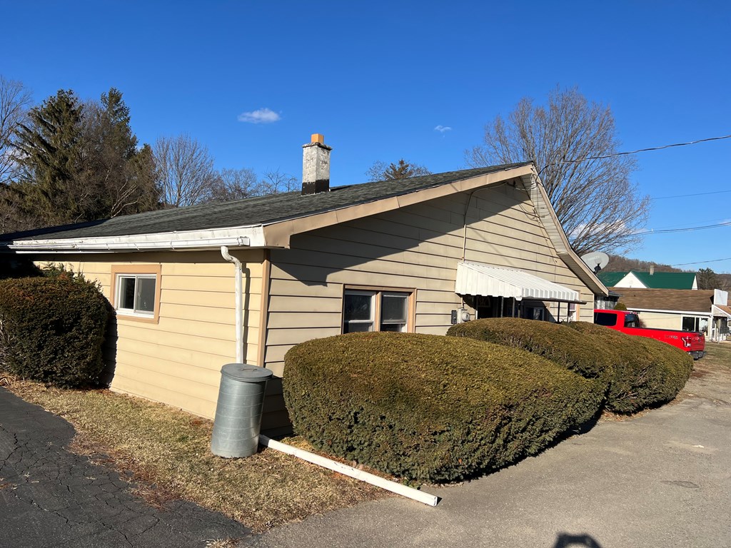 5379 Main Street