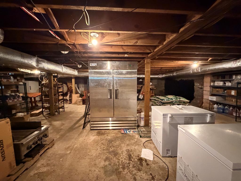 762 North Main Street