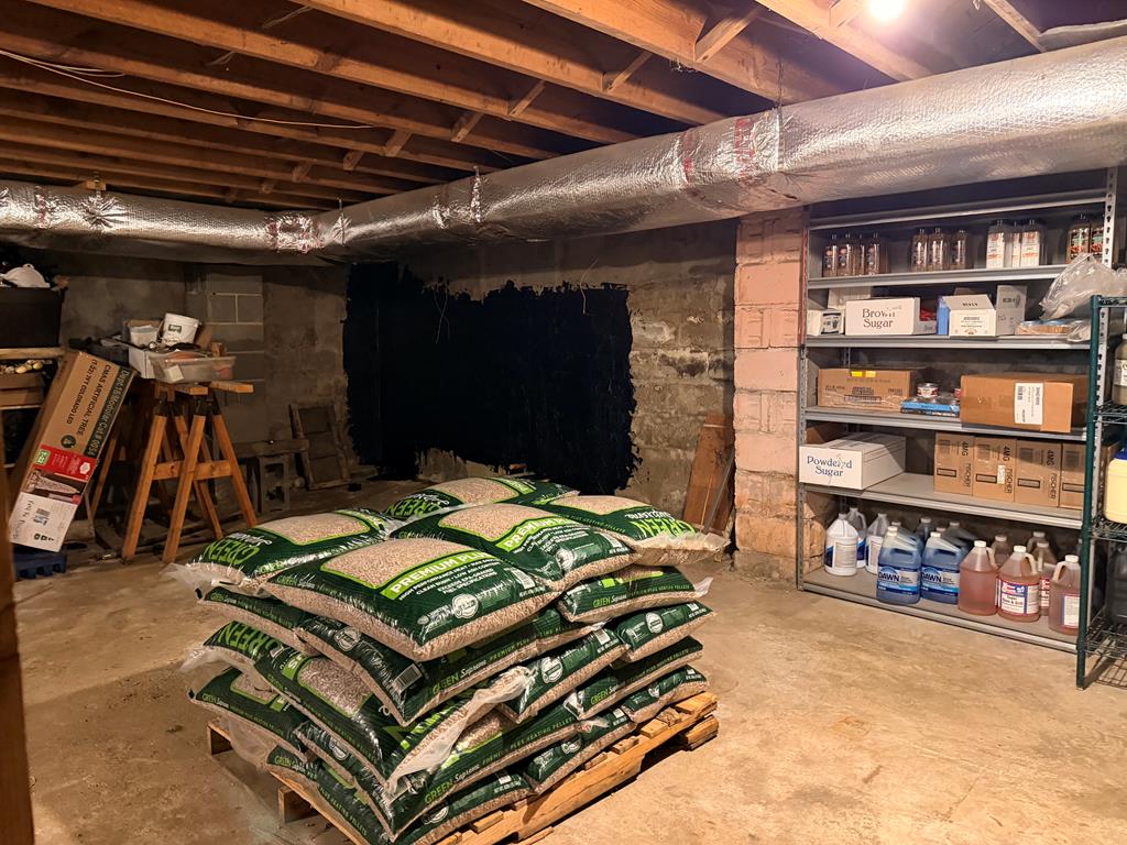 762 North Main Street