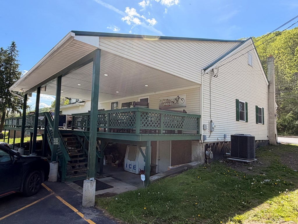 762 North Main Street