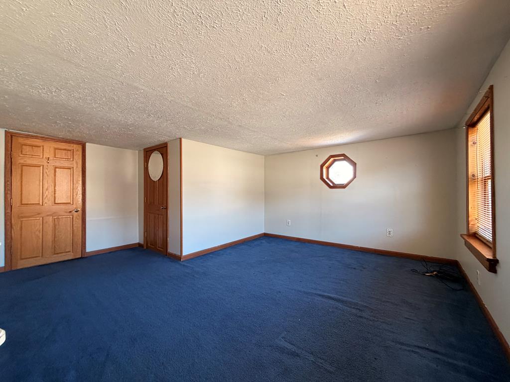 211 North Williamson Rd