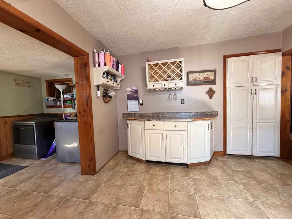 211 North Williamson Rd