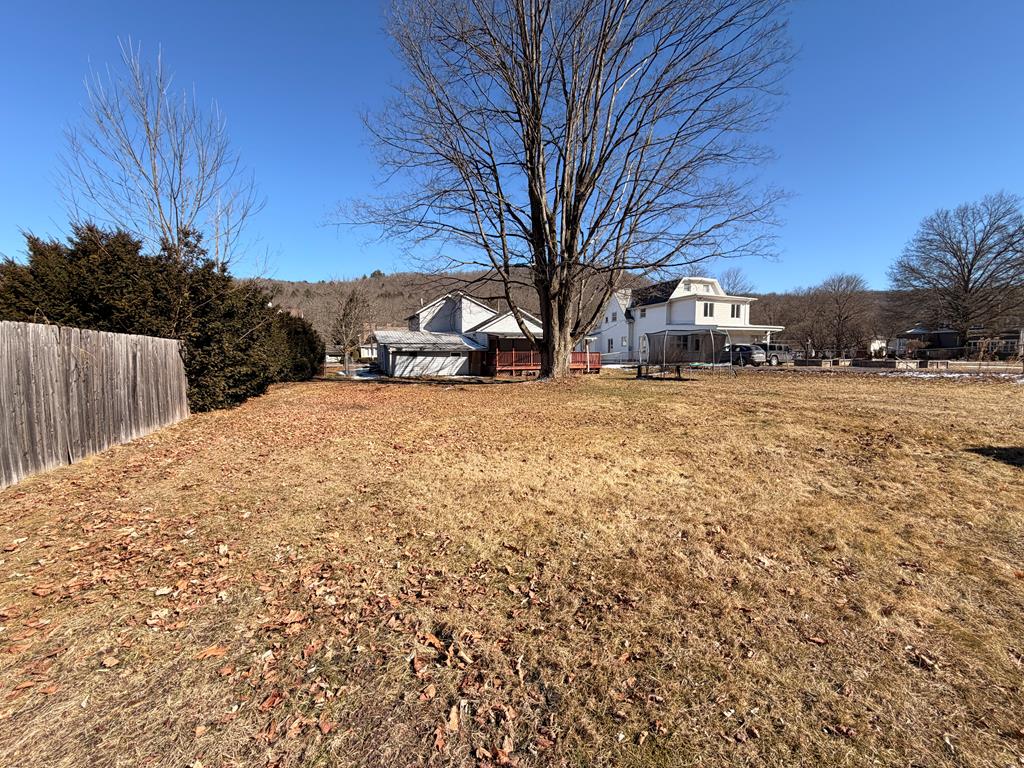 211 North Williamson Rd