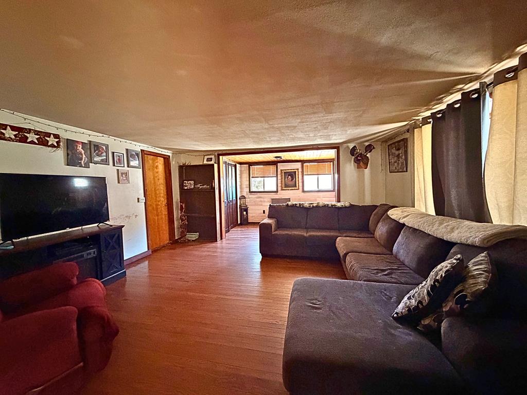 211 North Williamson Rd