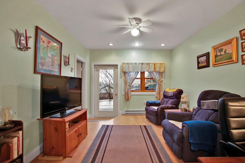 140 Wakefield Terrace