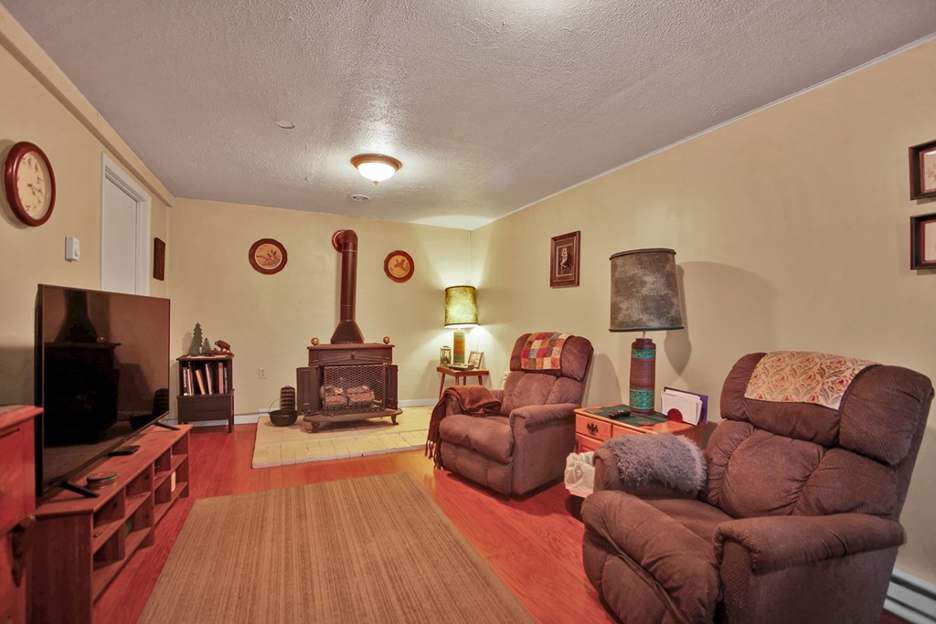 140 Wakefield Terrace