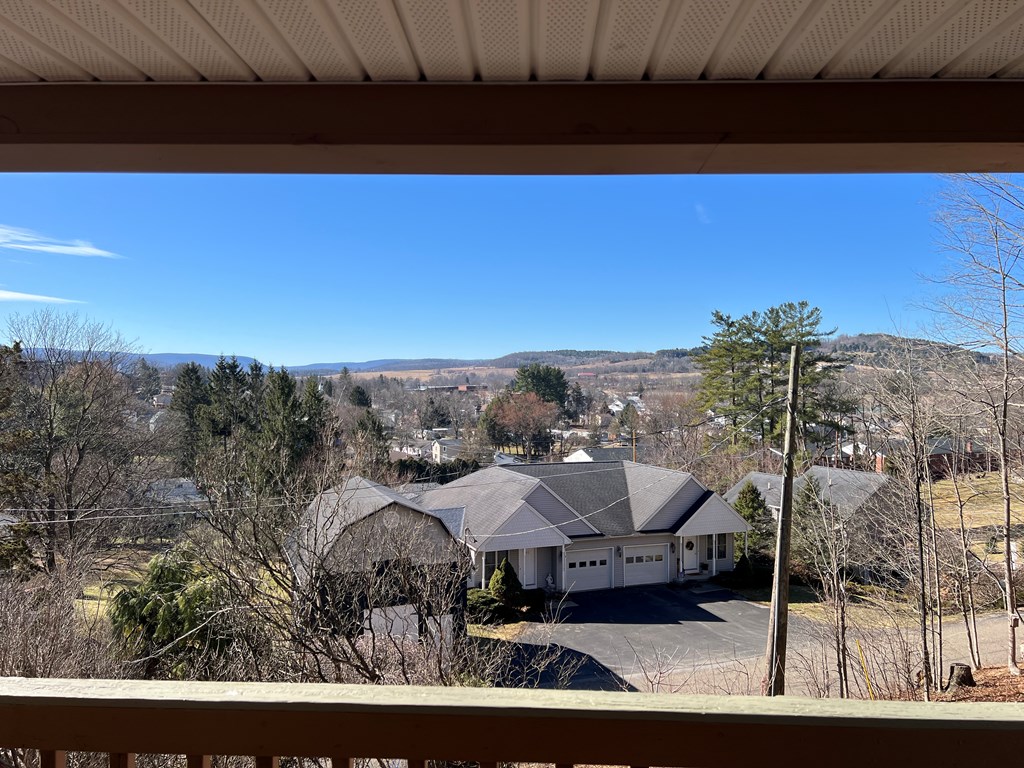 140 Wakefield Terrace