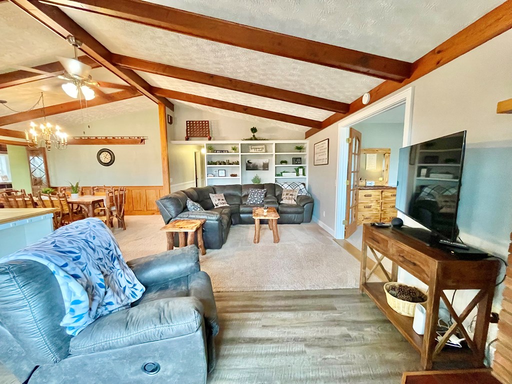 451 Benauer Road