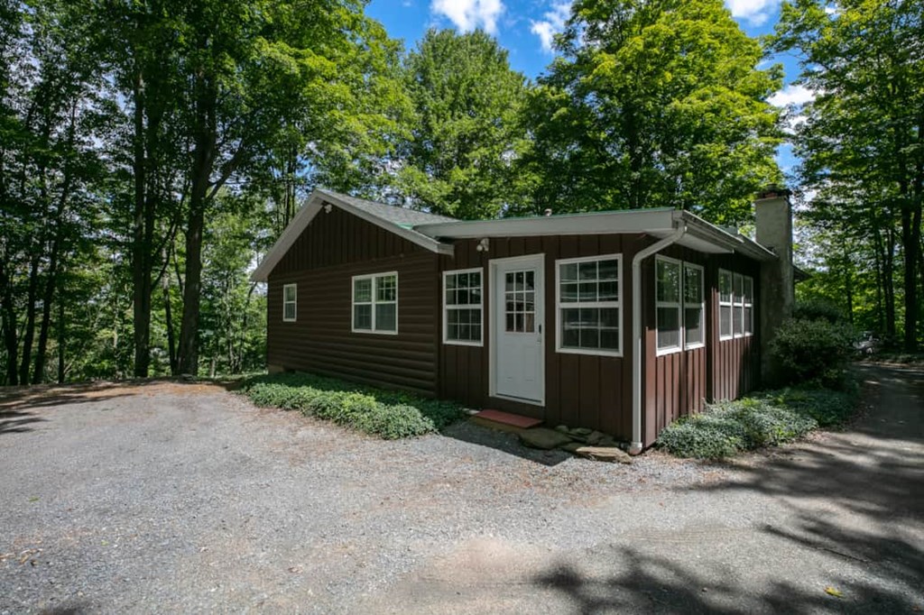 451 Benauer Road