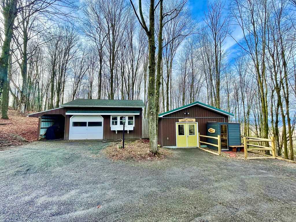 451 Benauer Road