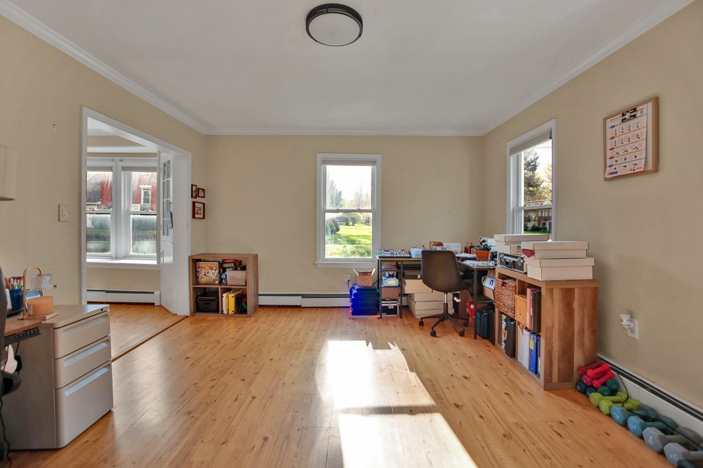 21 West Avenue