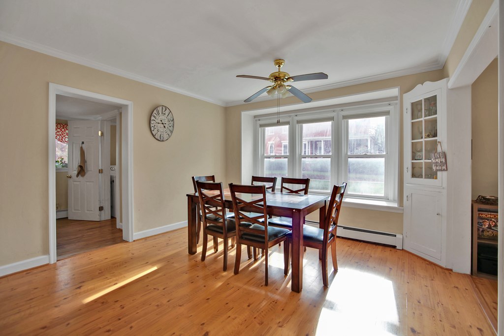 21 West Avenue