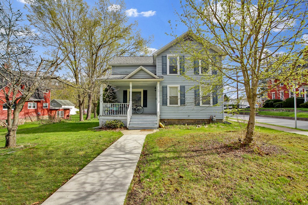 21 West Avenue