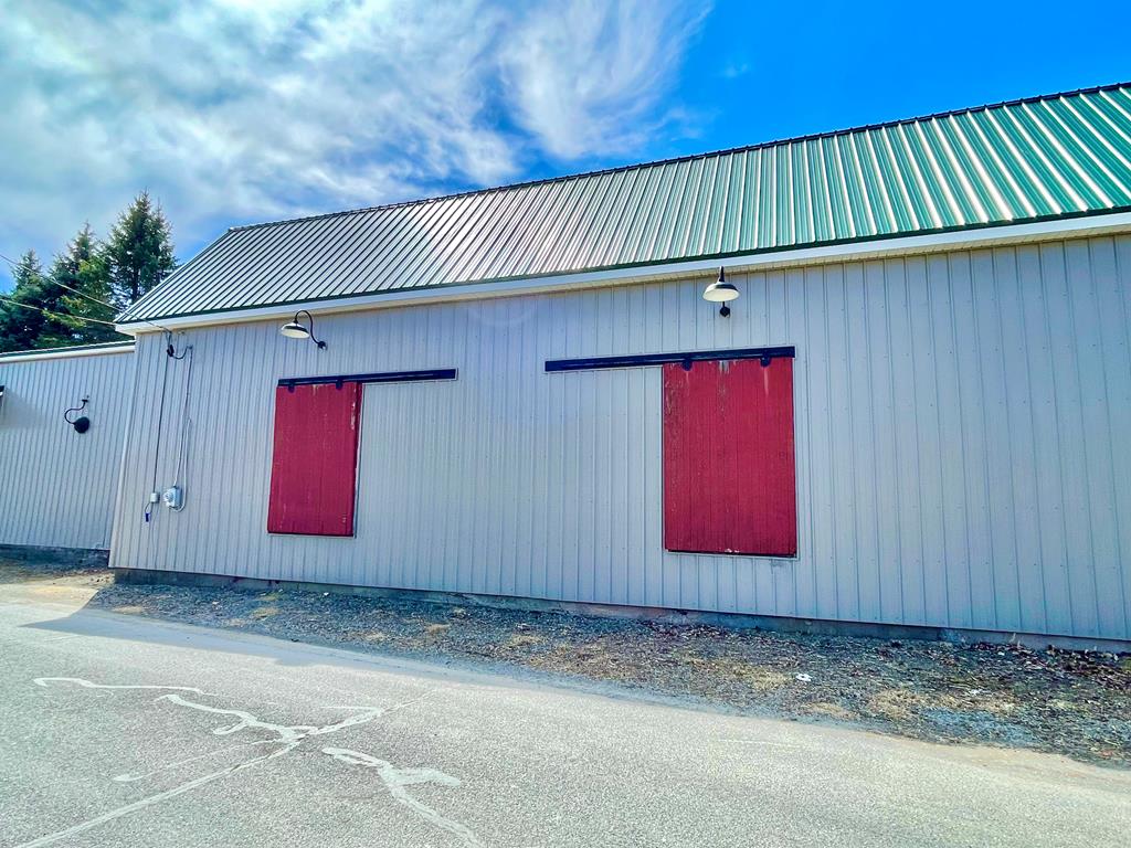 91 Railroad Street