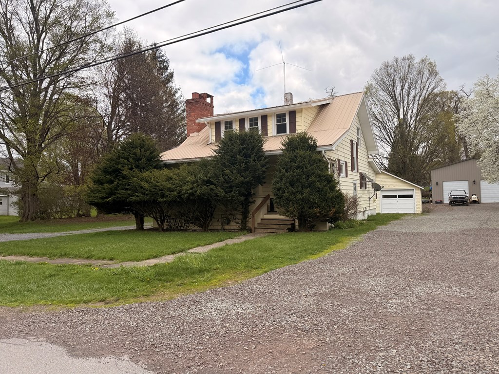 126 Race Street