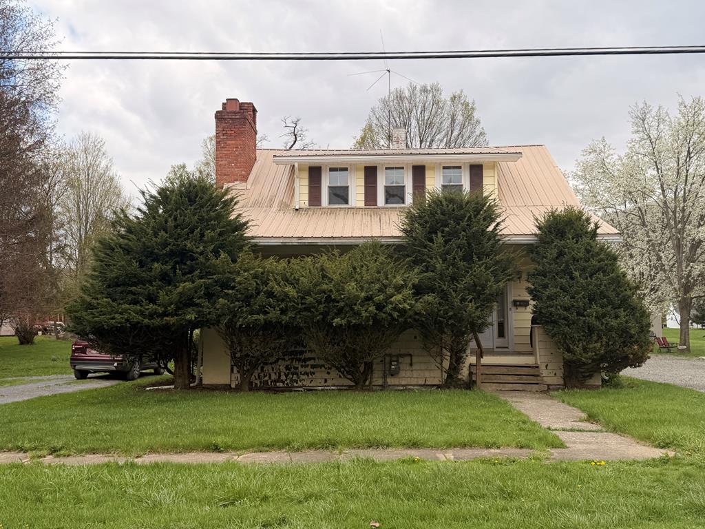 126 Race Street