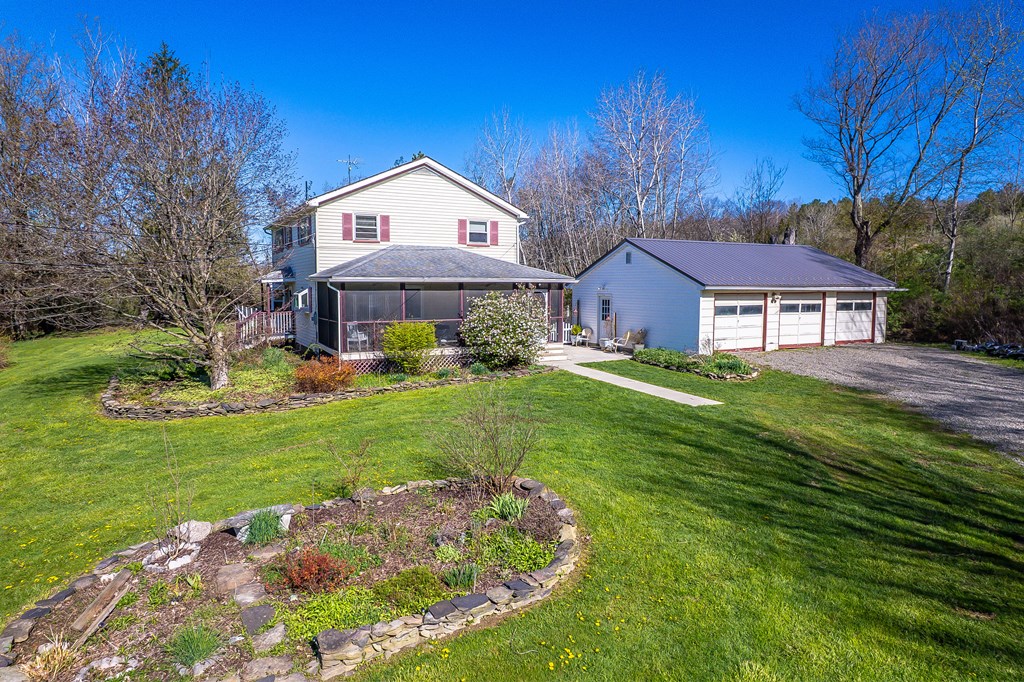 521 Skyline Drive