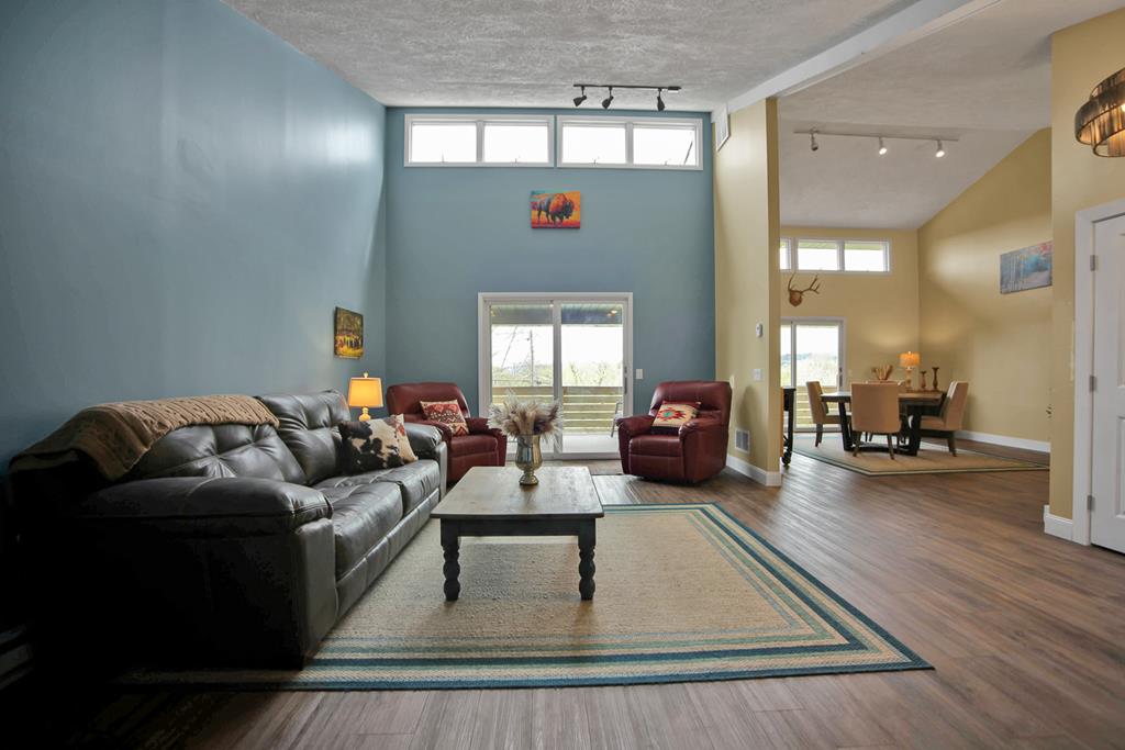 2 Barnes Drive