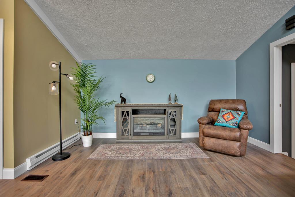 2 Barnes Drive