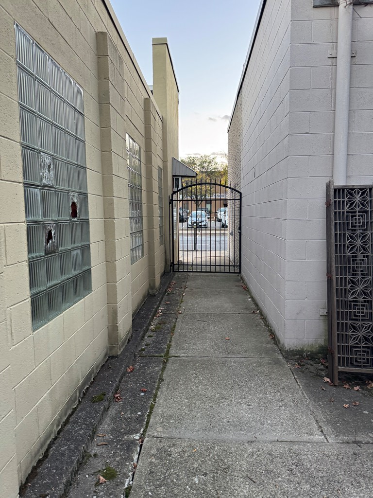 17 Waln Street
