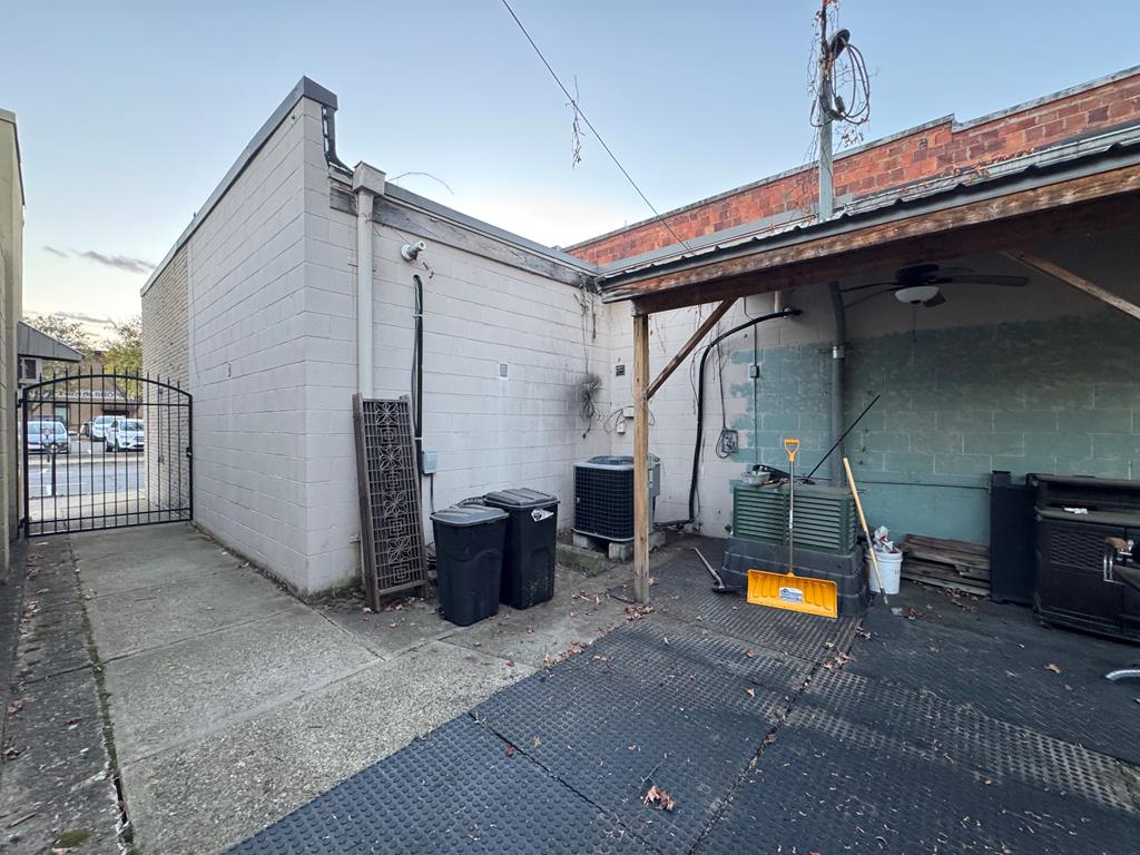 17 Waln Street