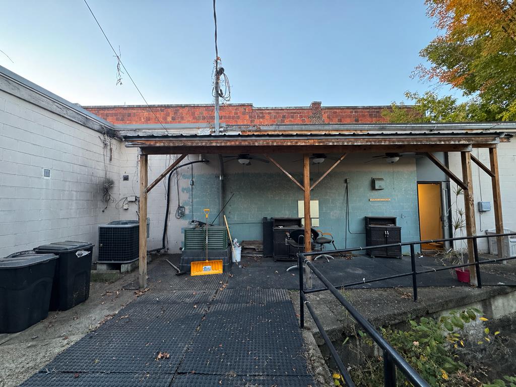 17 Waln Street
