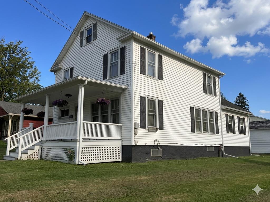 2 Sherman St