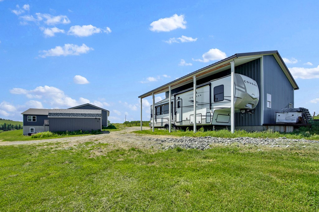 1058 Croft Hill Rd